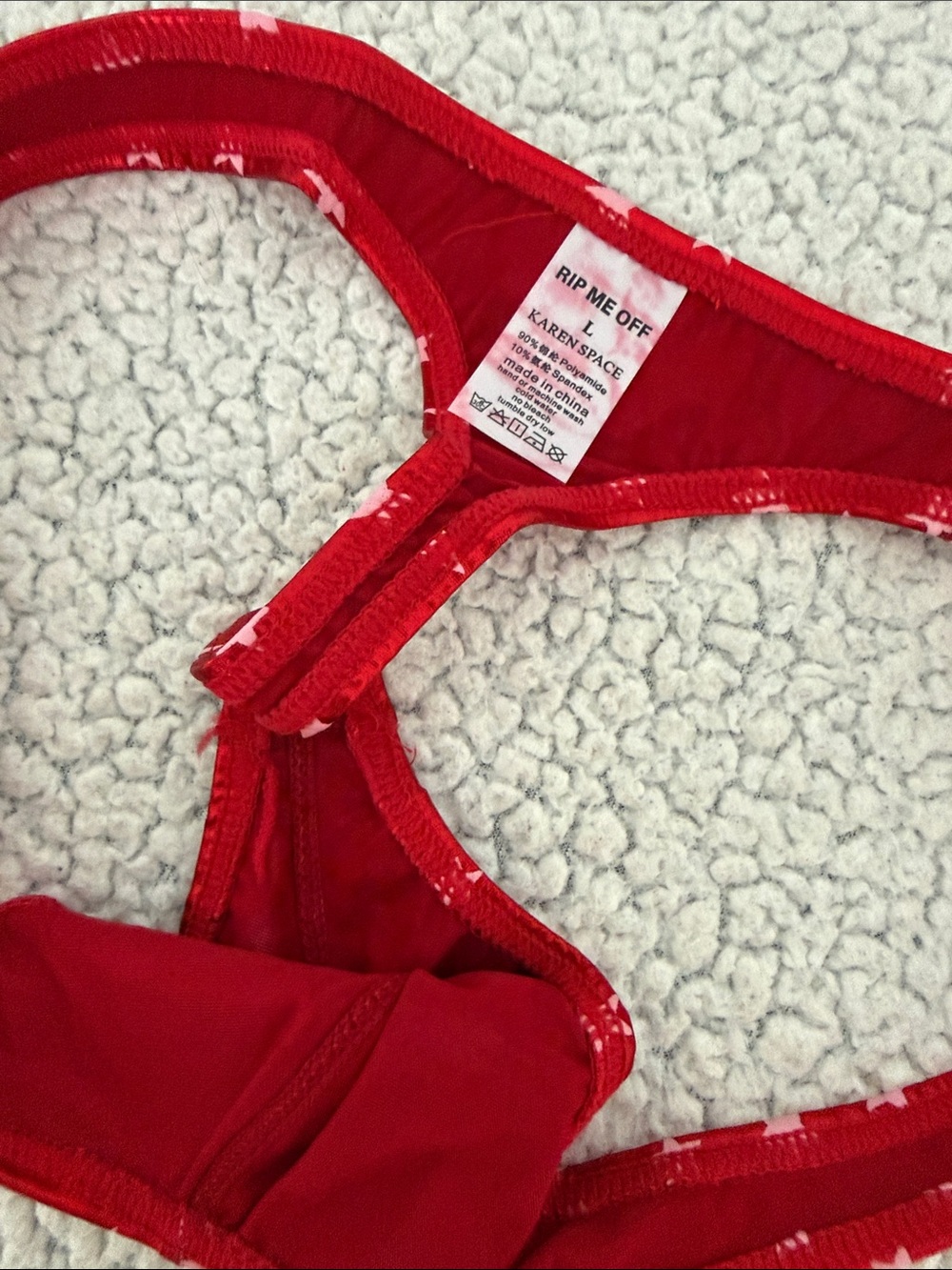 Red Star Patterned Thong Karen Space - Picture 2 of 5